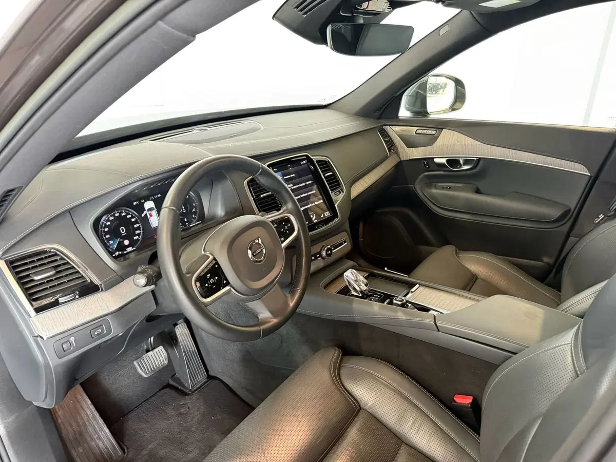 Volvo XC90 usata a Monza e Brianza (10)