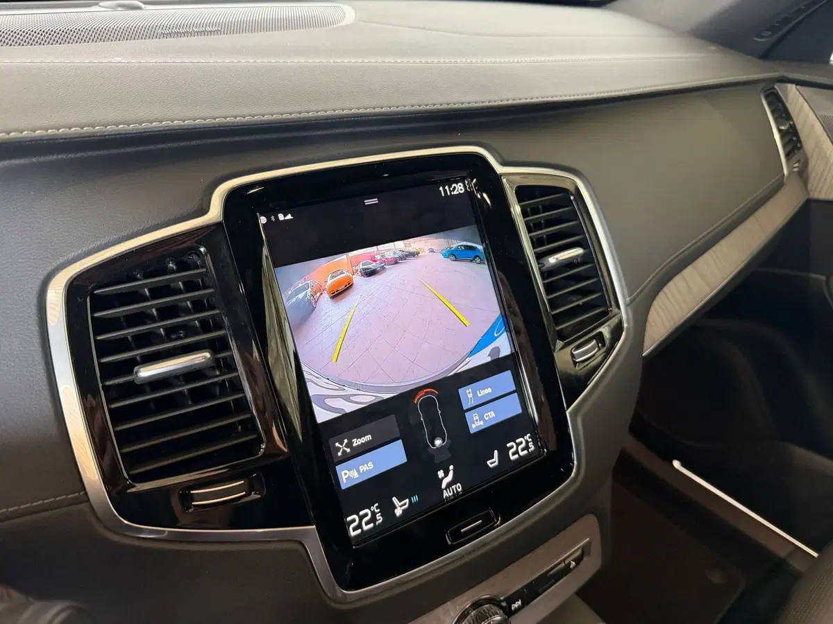 Volvo XC90 usata a Monza e Brianza (8)
