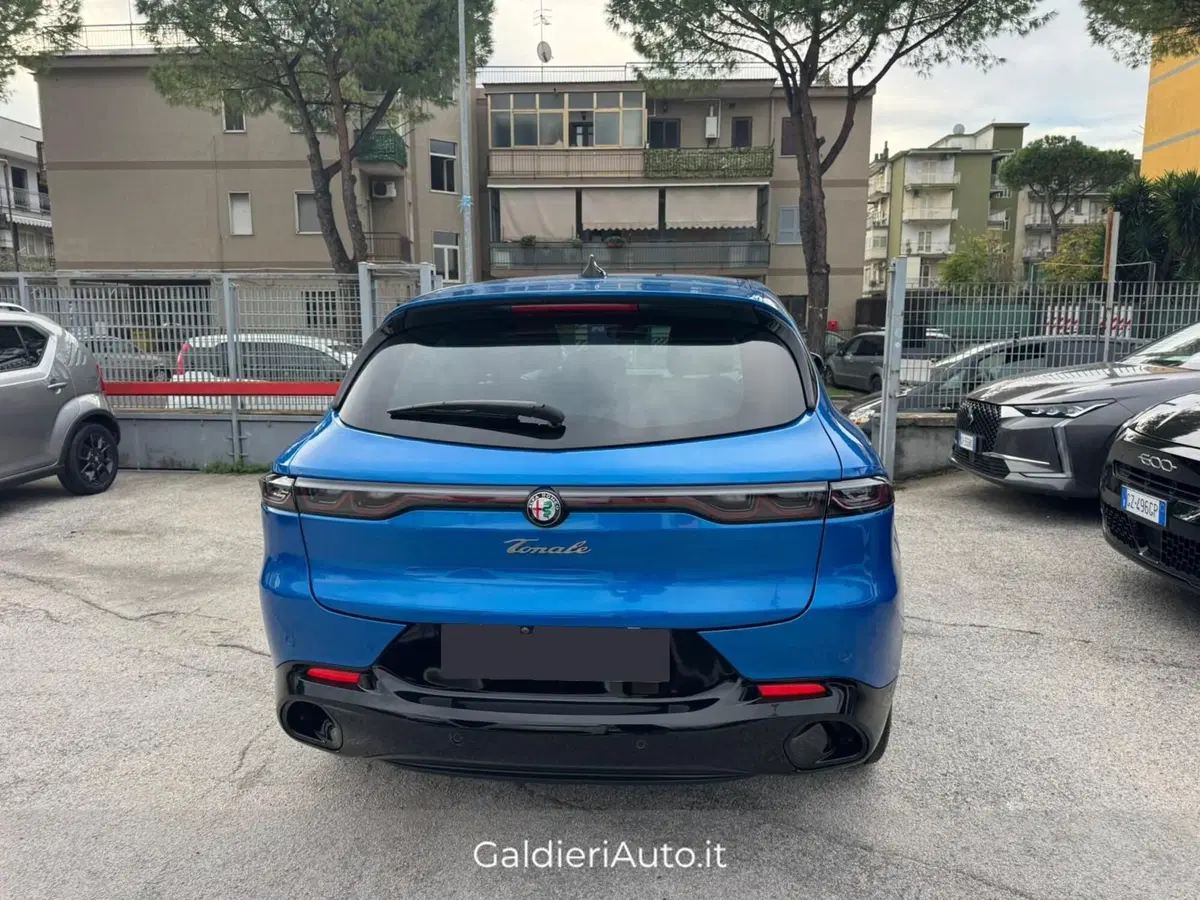 Alfa Romeo Tonale usata a Salerno (10)
