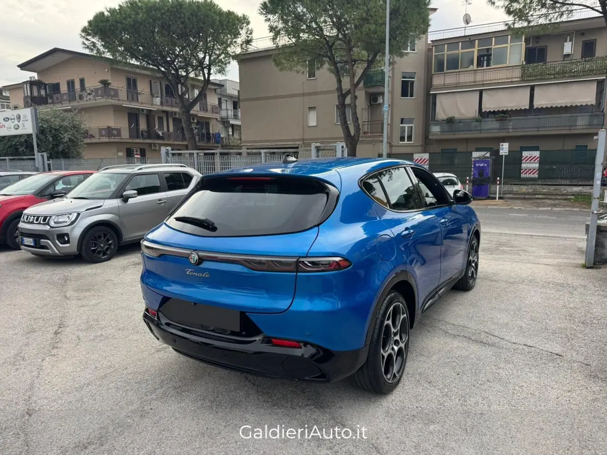 Alfa Romeo Tonale usata a Salerno (6)