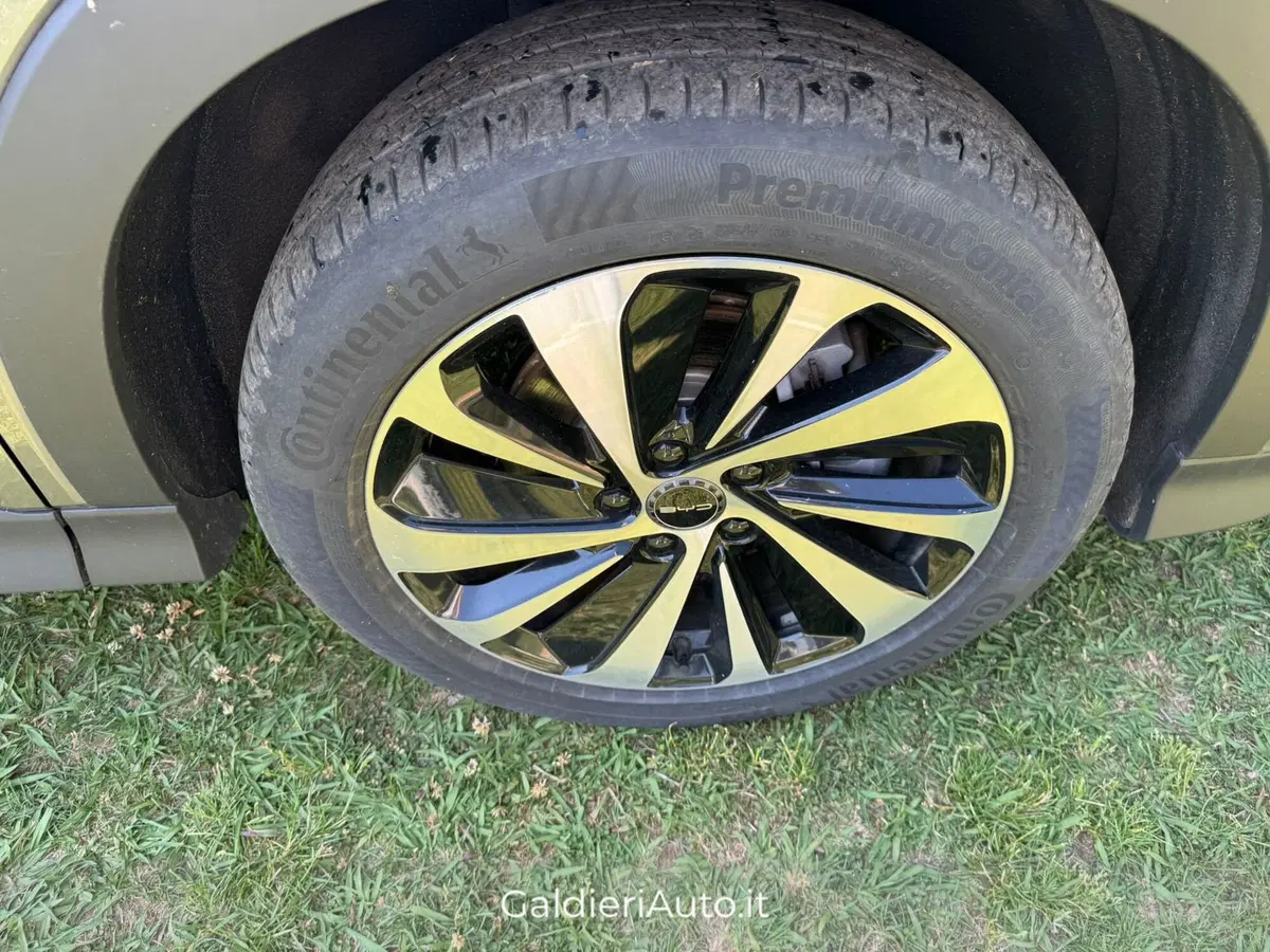 Byd Seal U DM-i usata a Salerno (10)