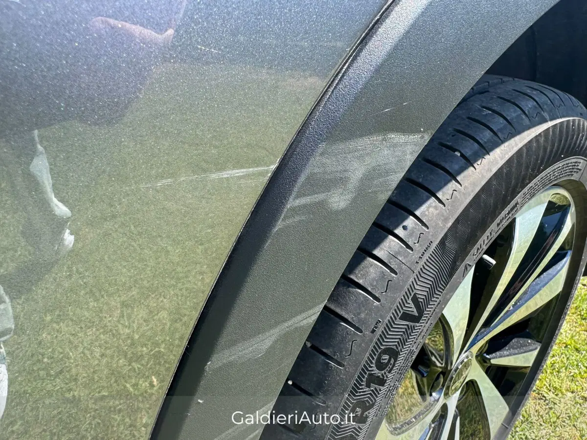 Byd Seal U DM-i usata a Salerno (13)