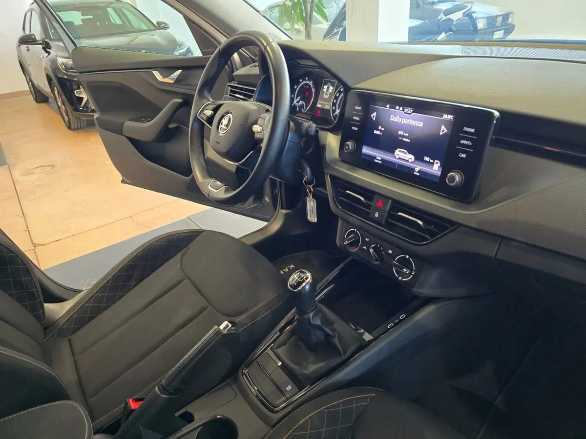 Skoda Kamiq usata a Rimini (8)