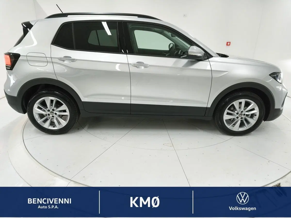 Volkswagen T-Cross nuova a Catanzaro (5)
