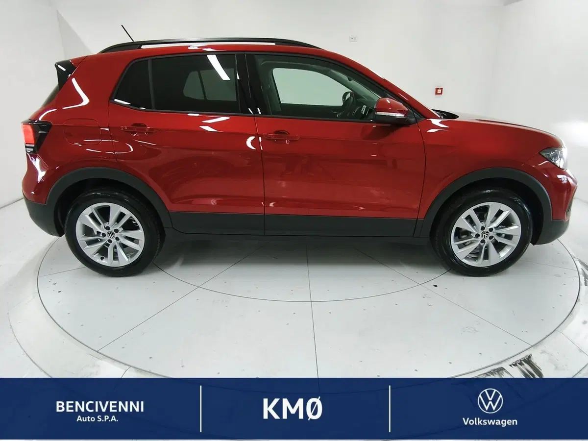 Volkswagen T-Cross nuova a Catanzaro (2)
