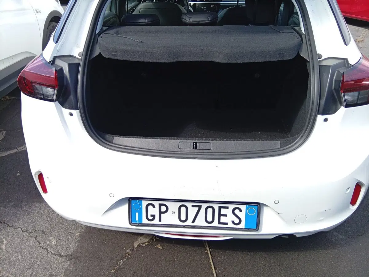 Opel Corsa usata a Catania (12)