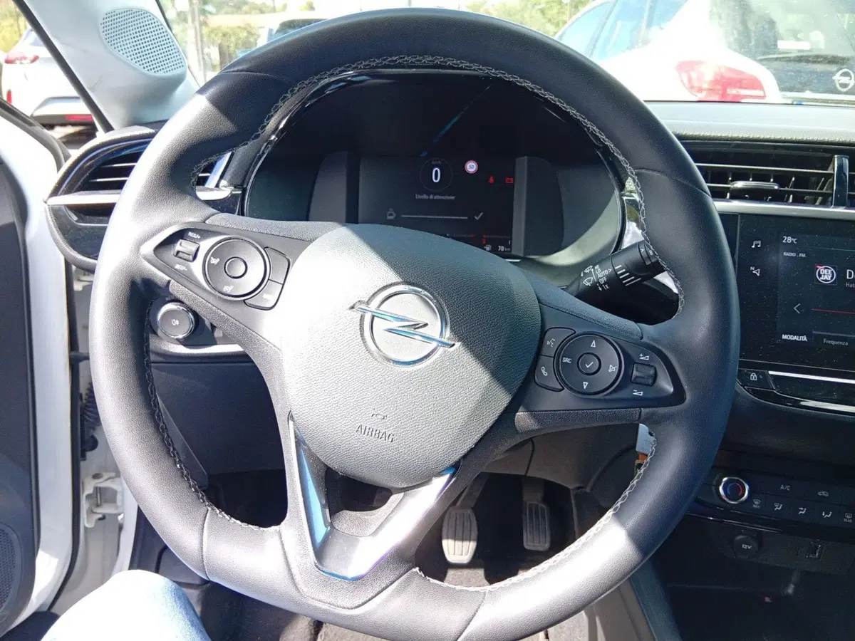 Opel Corsa usata a Catania (18)