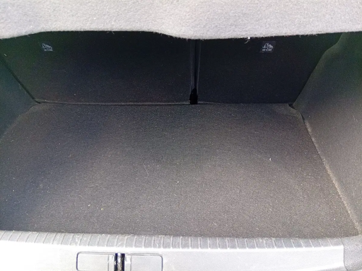 Opel Corsa nuova a Catania (11)