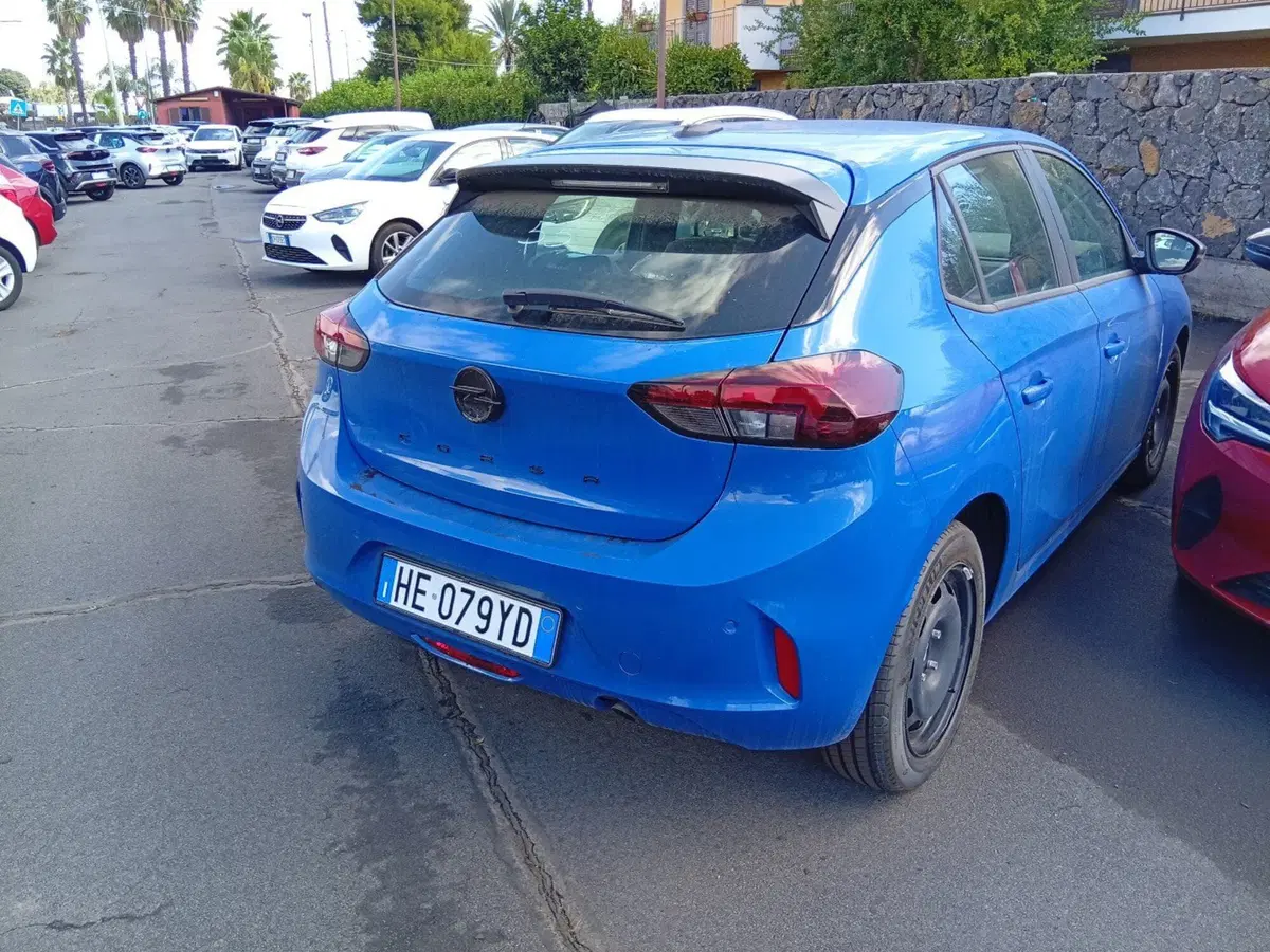 Opel Corsa nuova a Catania (14)