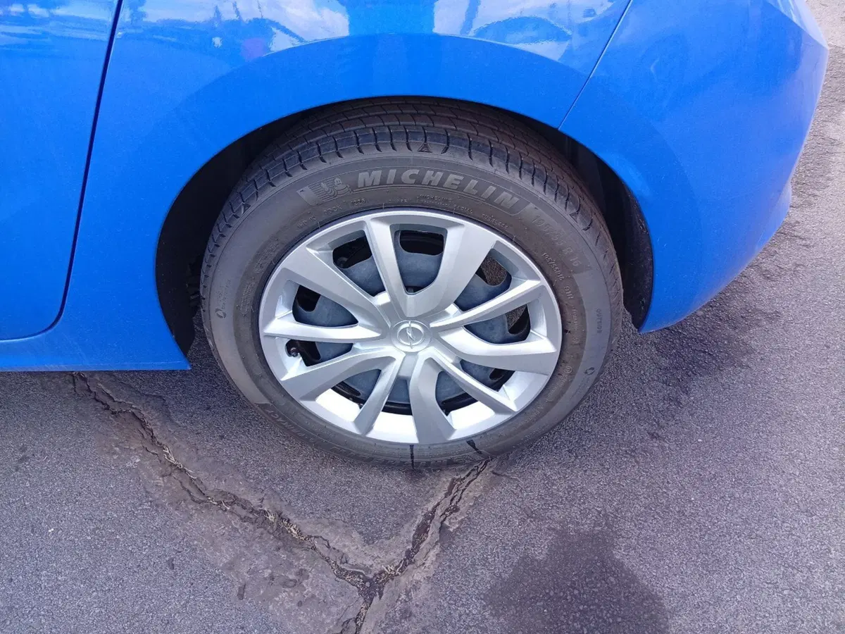 Opel Corsa nuova a Catania (16)