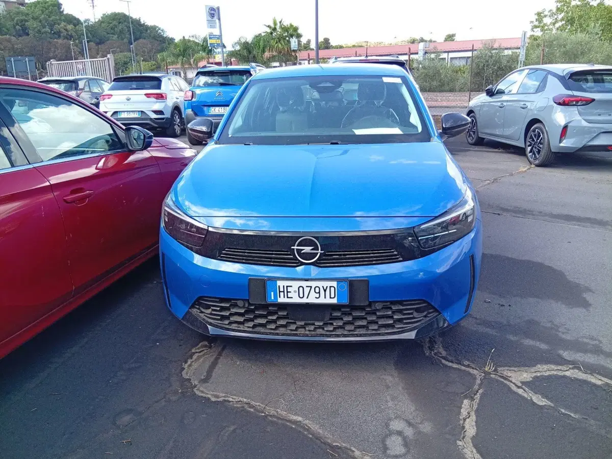 Opel Corsa nuova a Catania (17)