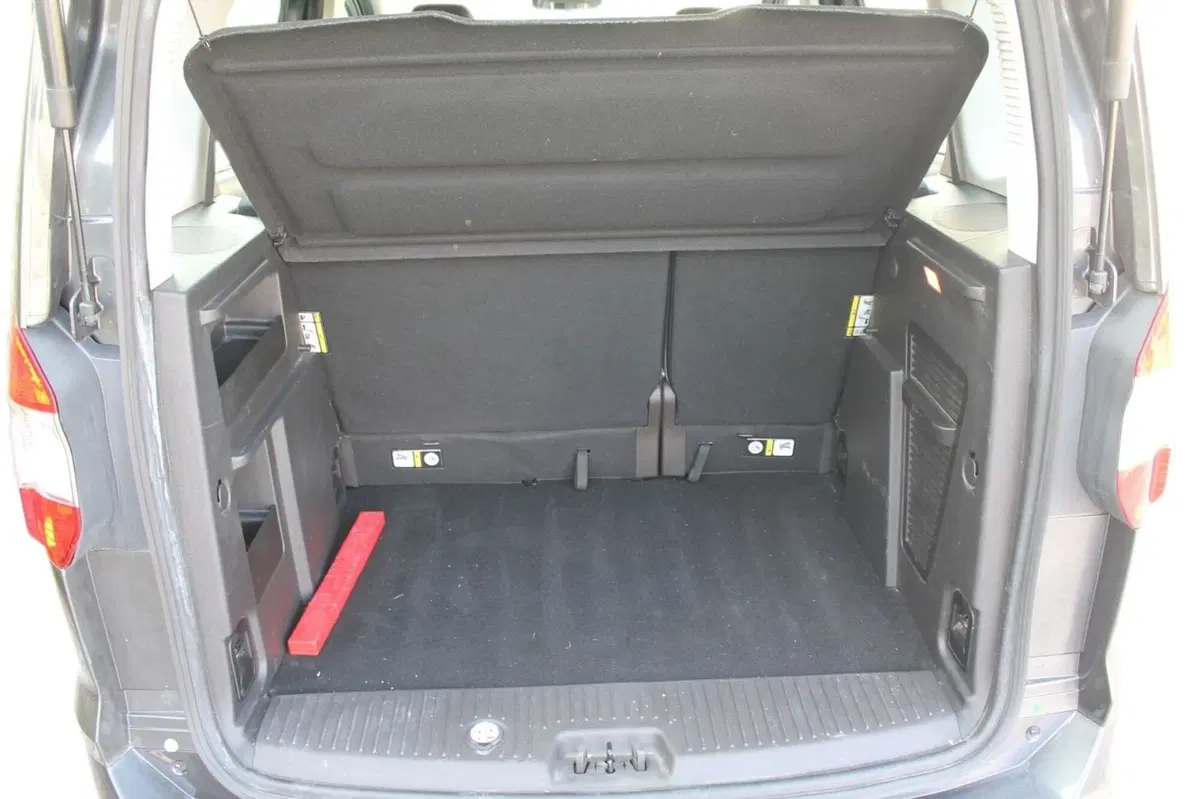 Ford Tourneo Courier usata a Cuneo (11)