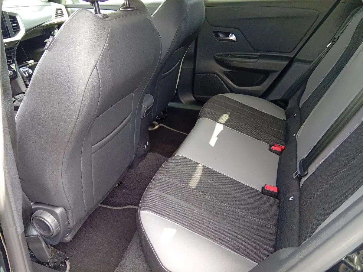 Opel Mokka usata a Catania (16)