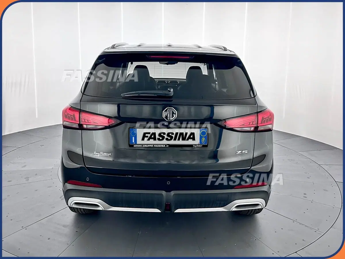 Mg ZS nuova a Milano (3)