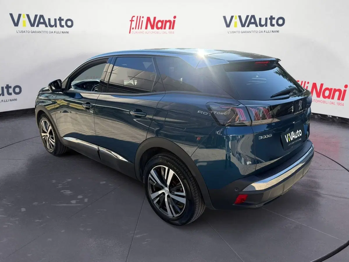 Peugeot 3008 usata a Massa-Carrara (9)