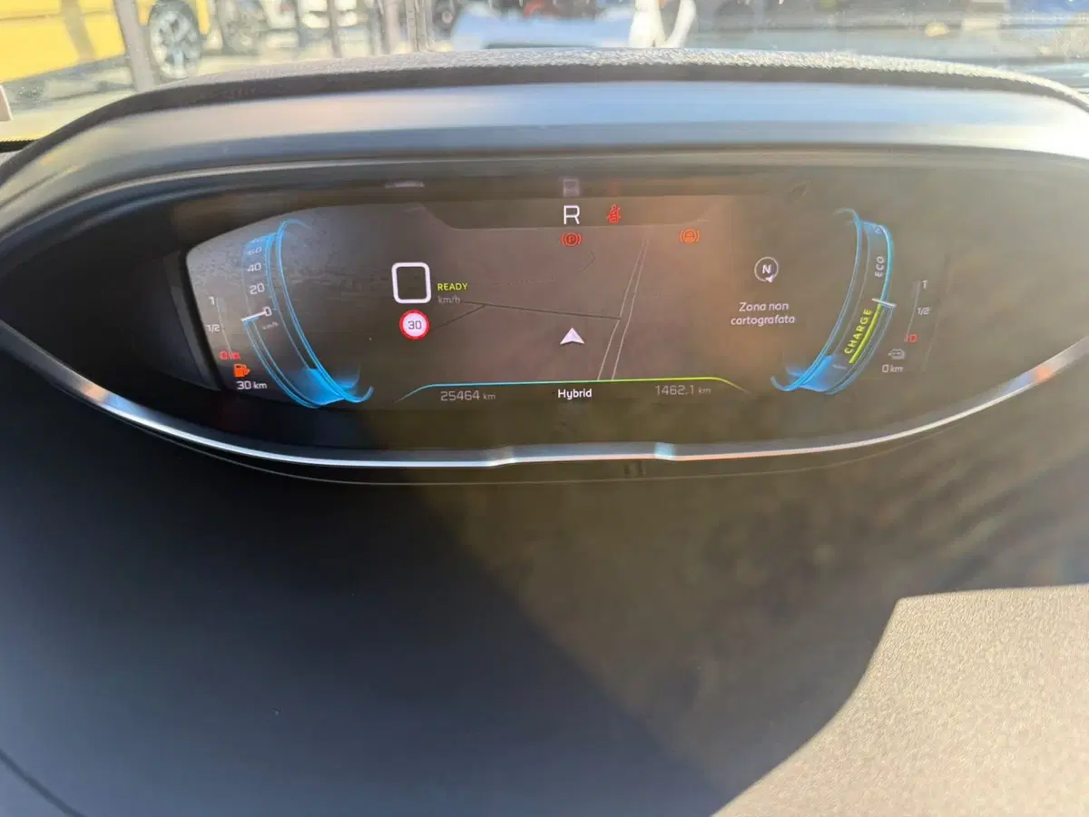 Peugeot 3008 usata a Massa-Carrara (4)