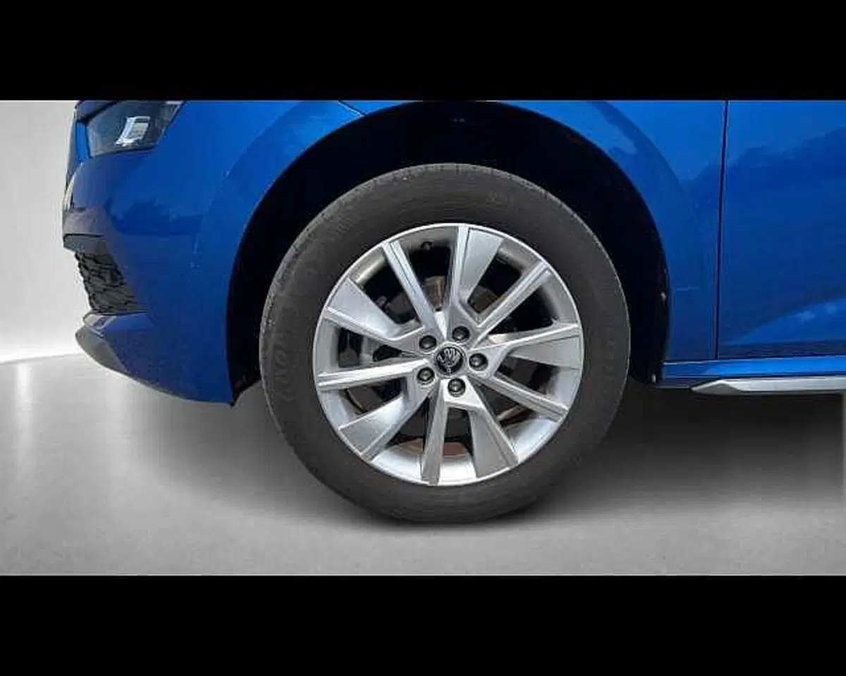 Skoda Kamiq usata a Ravenna (9)