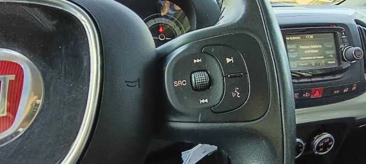 Fiat 500L usata a Viterbo (13)