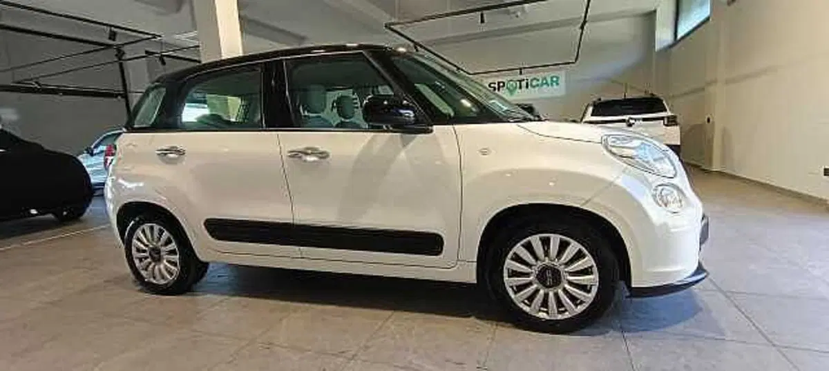 Fiat 500L usata a Viterbo (3)