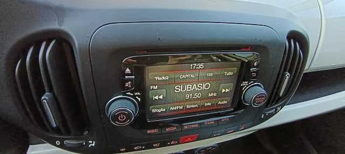 Fiat 500L usata a Viterbo (8)