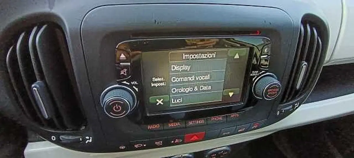 Fiat 500L usata a Viterbo (9)