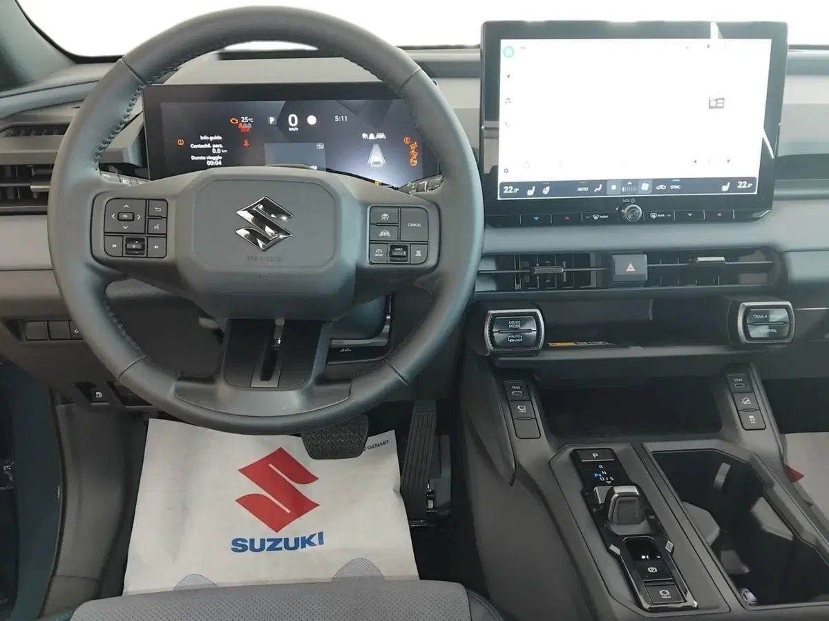 Suzuki Across nuova a Milano (14)