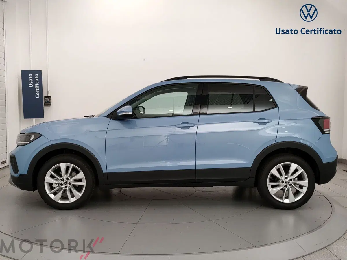 Volkswagen T-Cross nuova a Varese (2)