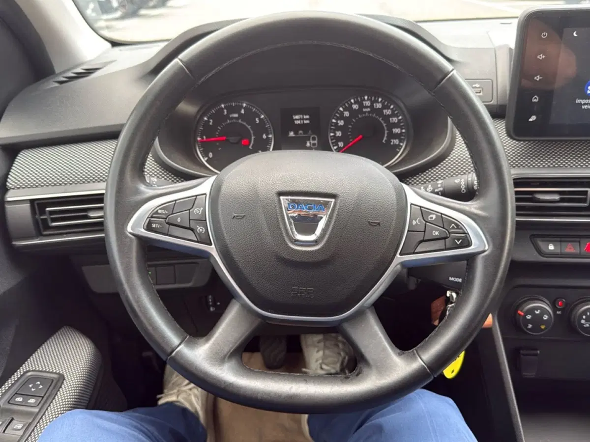 Dacia Sandero usata a Vicenza (12)