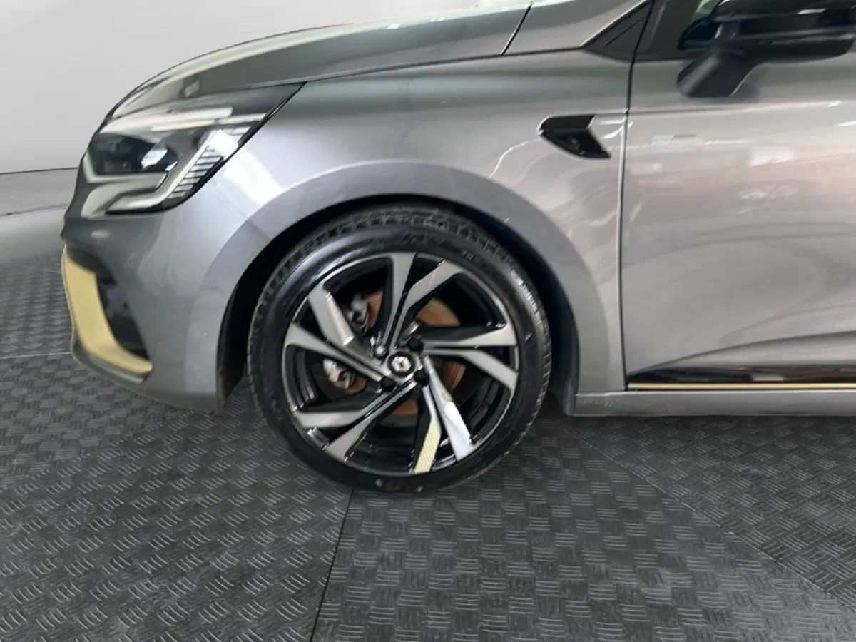 Renault Clio usata a Roma (9)