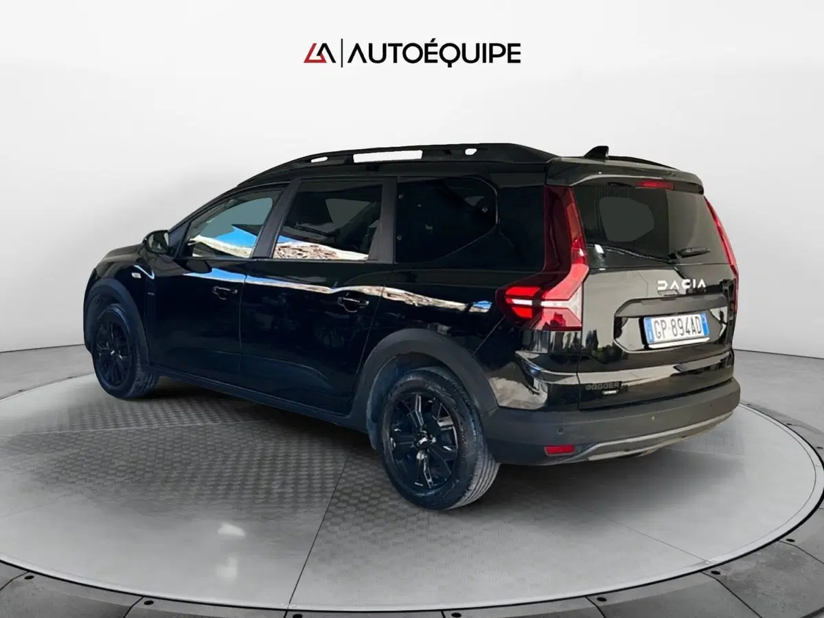 Dacia Jogger usata a Roma (3)