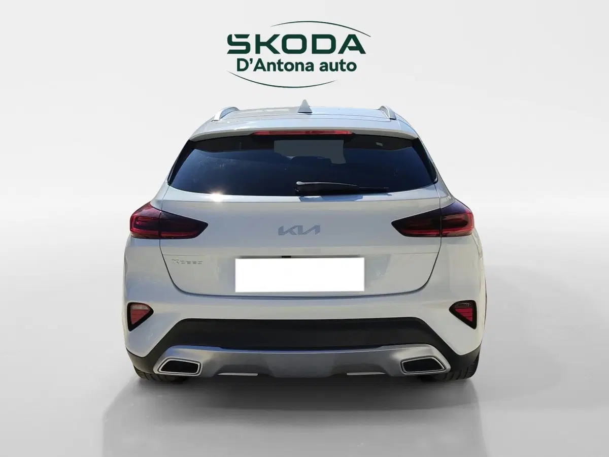 Kia XCeed usata a Taranto (5)