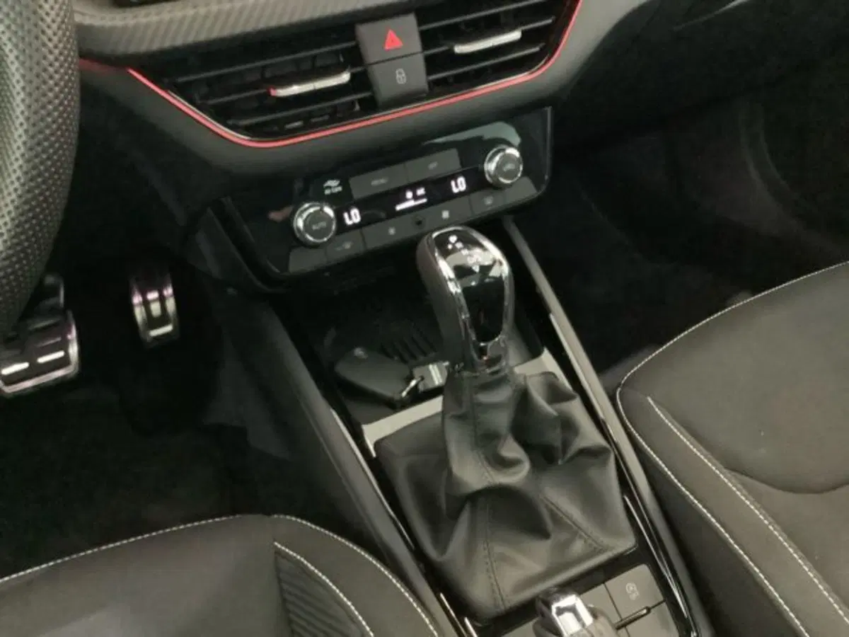 Skoda Kamiq usata a Catania (8)