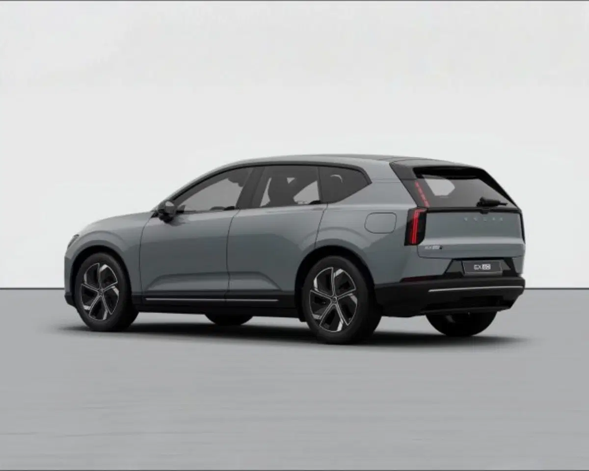Volvo EX60 nuova a Treviso (8)