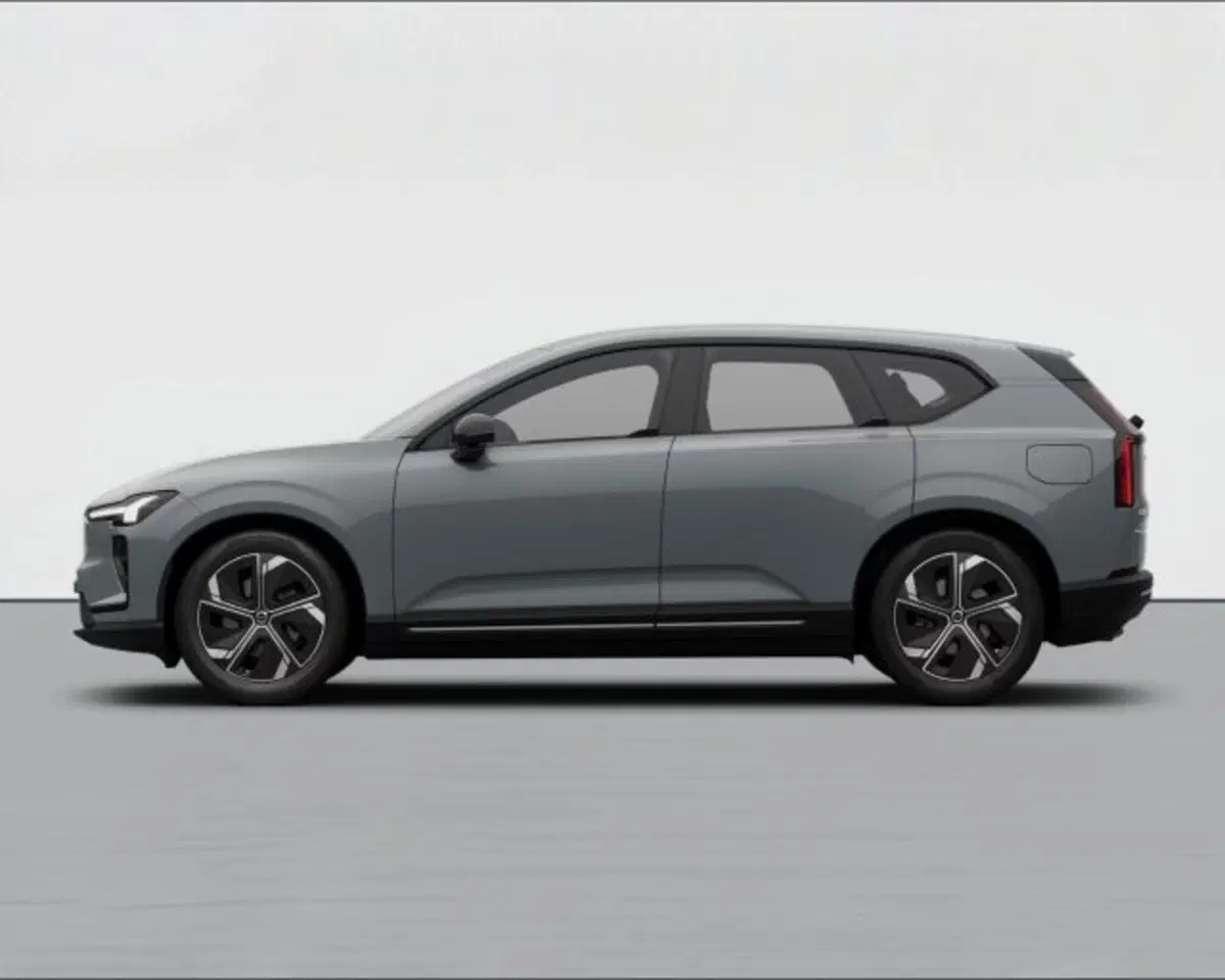 Volvo EX60 nuova a Treviso (9)