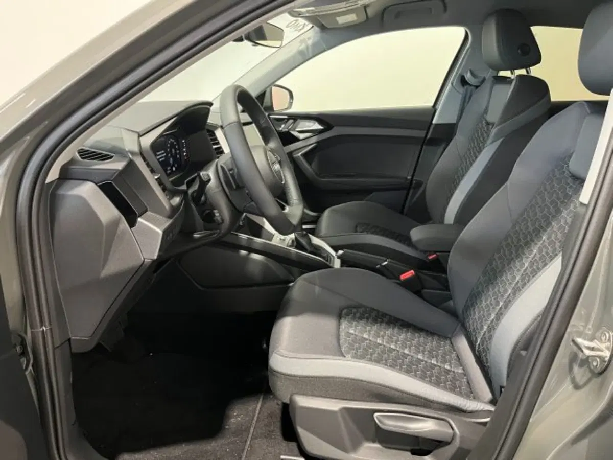 Audi A1 Sportback nuova a Treviso (11)