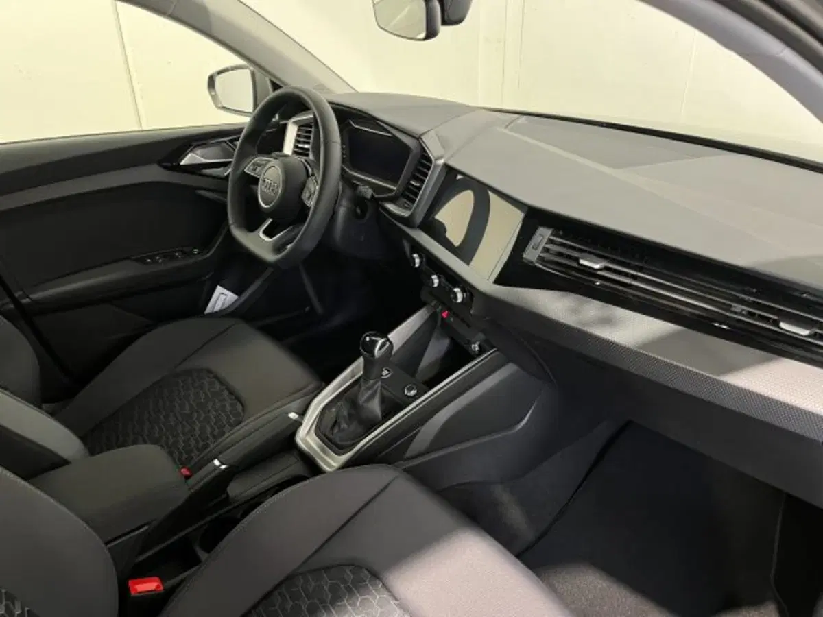 Audi A1 Sportback nuova a Treviso (3)