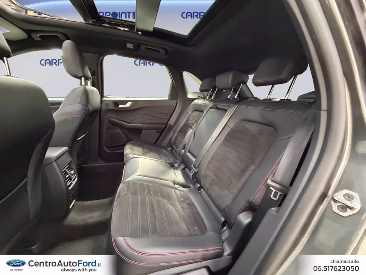 Ford Kuga usata a Roma (13)