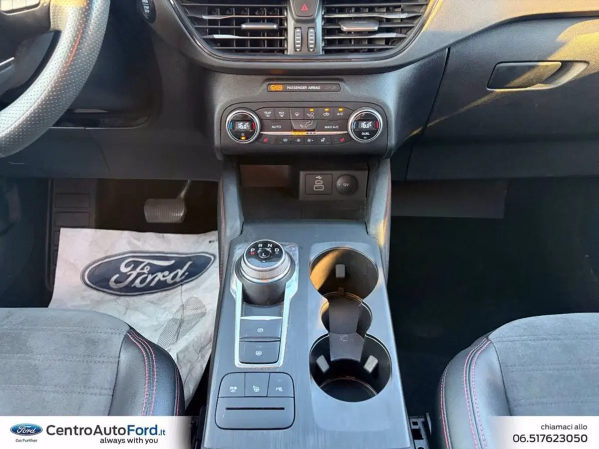 Ford Kuga usata a Roma (11)