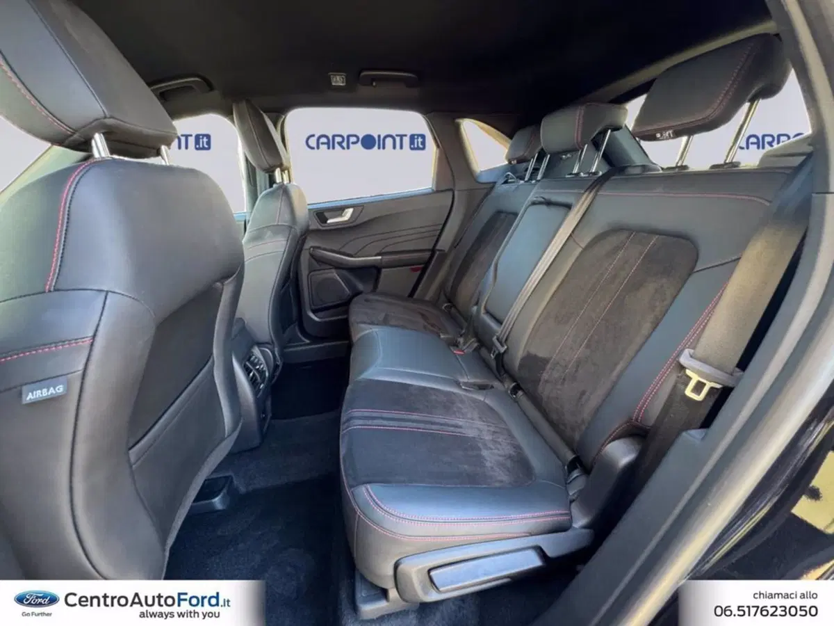 Ford Kuga usata a Roma (13)