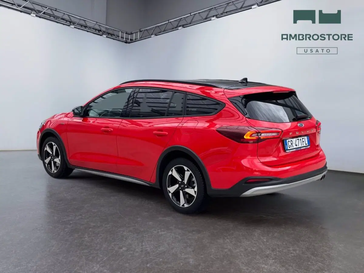 Ford Focus Station Wagon usata a Milano (3)