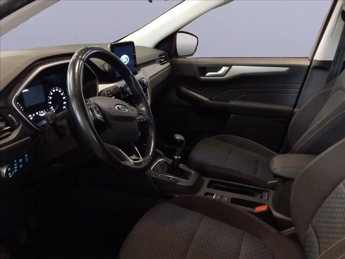 Ford Kuga usata a Milano (11)