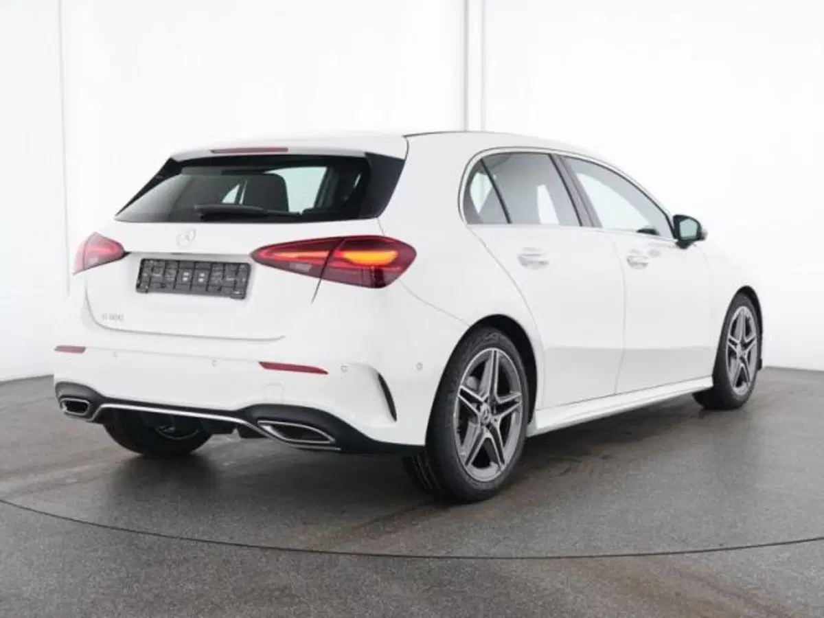 Mercedes-Benz Classe A usata a Milano (4)