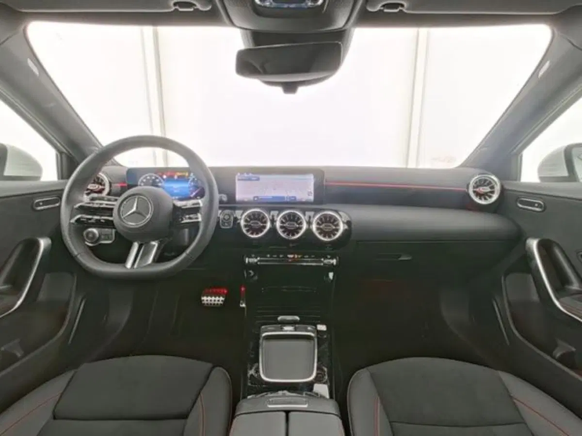 Mercedes-Benz Classe A usata a Milano (7)