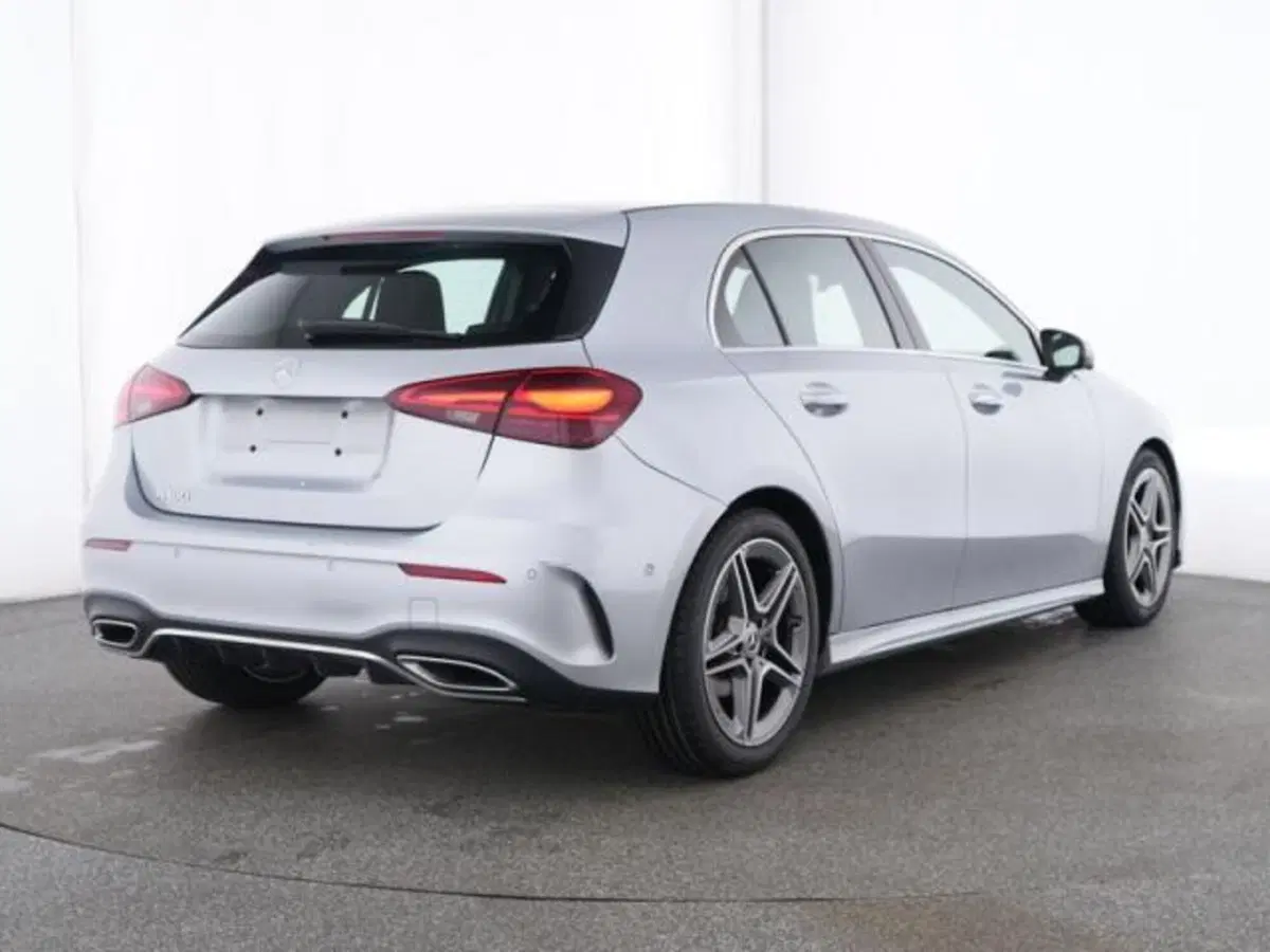 Mercedes-Benz Classe A usata a Milano (2)
