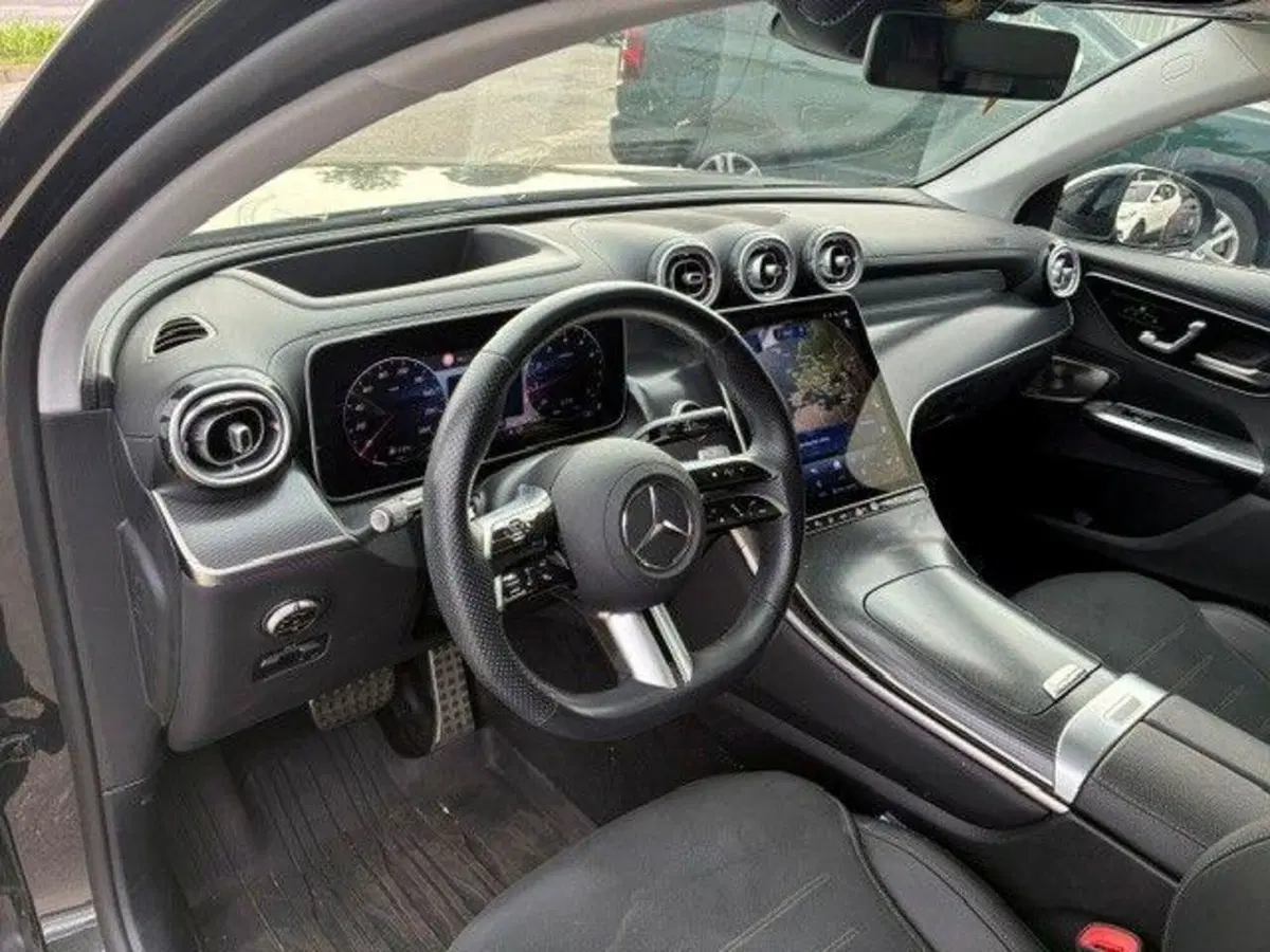 Mercedes-Benz GLC usata a Milano (13)