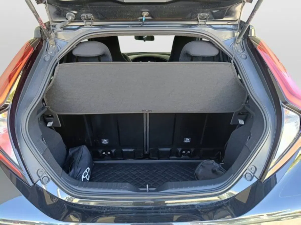 Toyota Aygo X usata a Teramo (20)