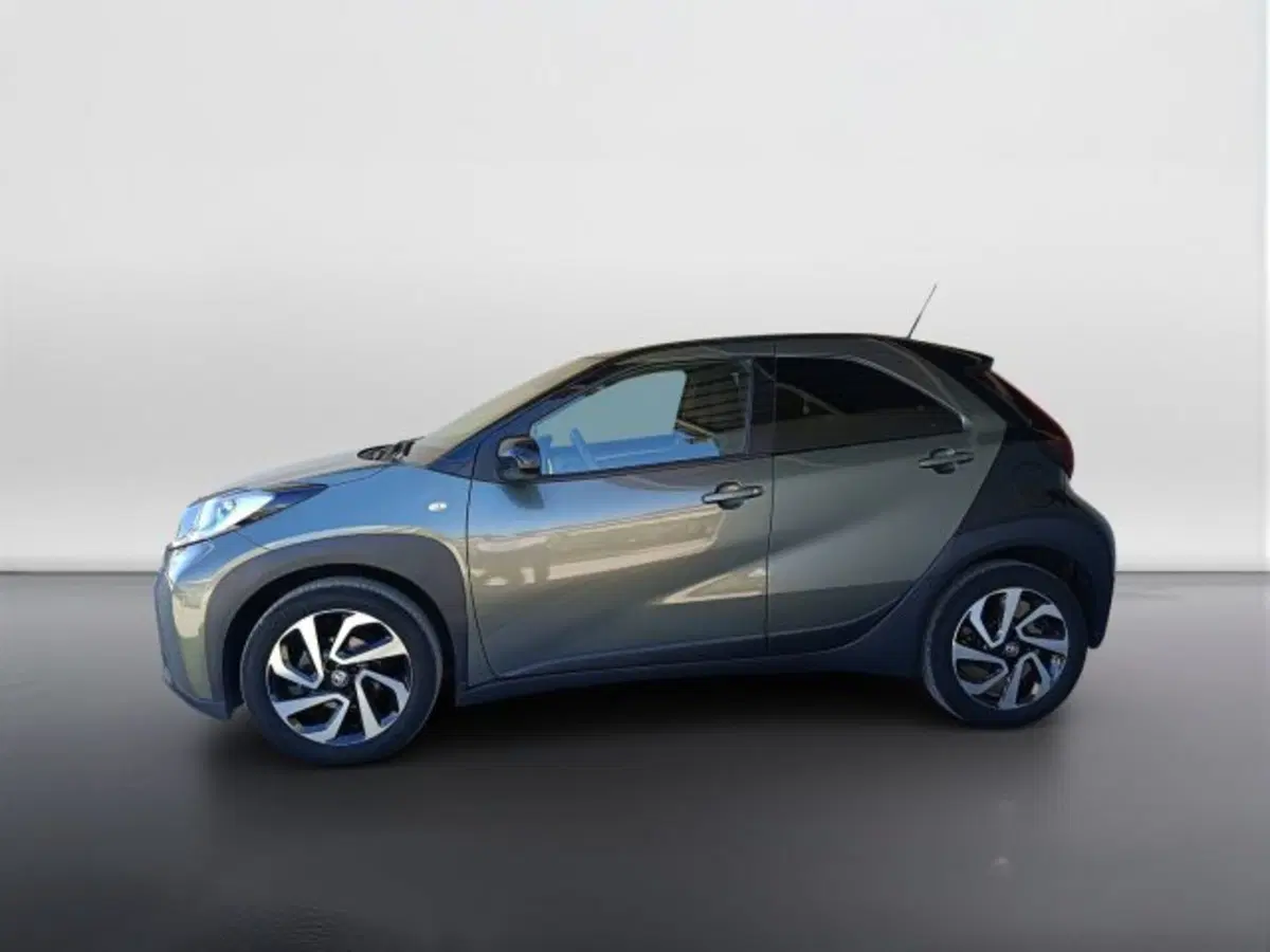 Toyota Aygo X usata a Teramo (6)