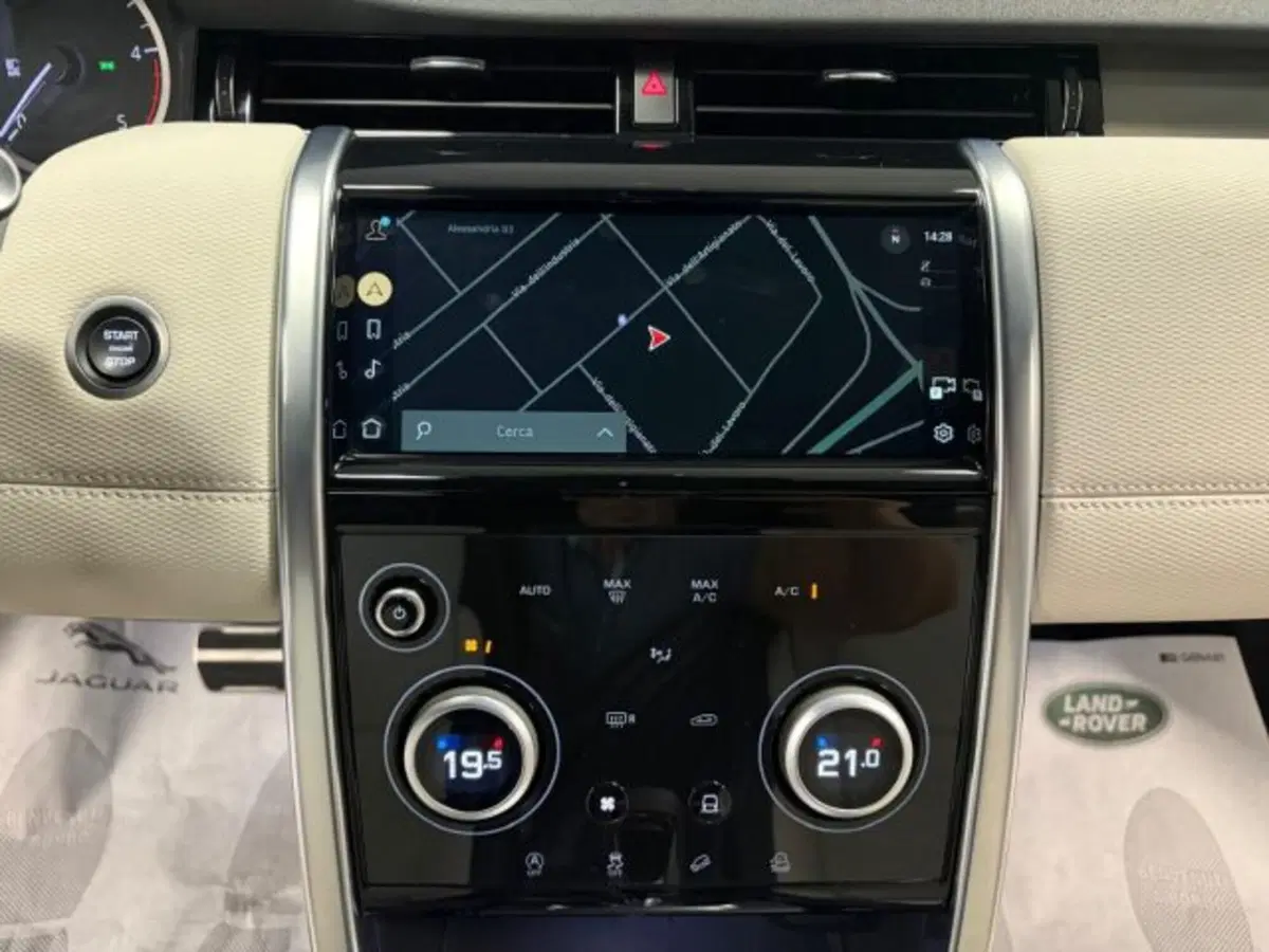 Land Rover Discovery Sport usata a Cuneo (10)