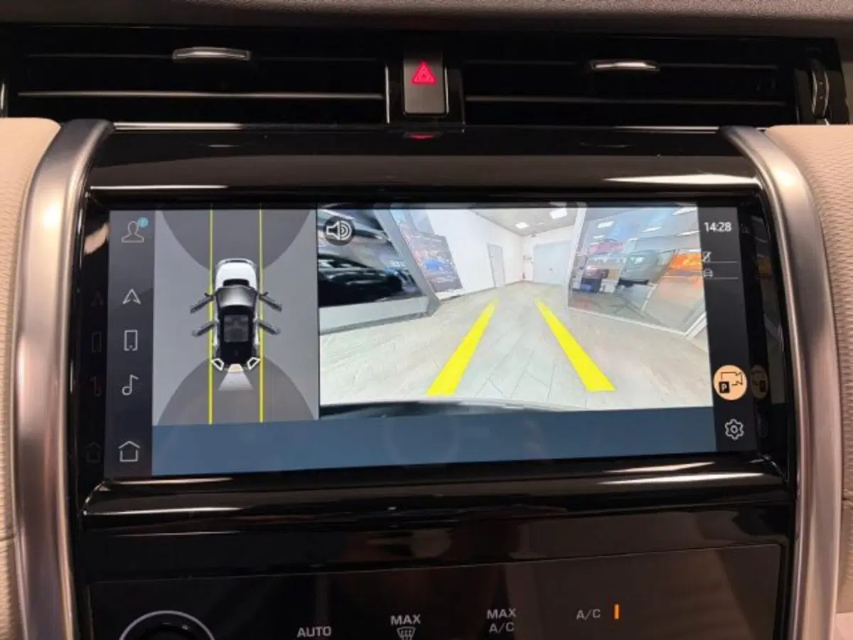 Land Rover Discovery Sport usata a Cuneo (11)