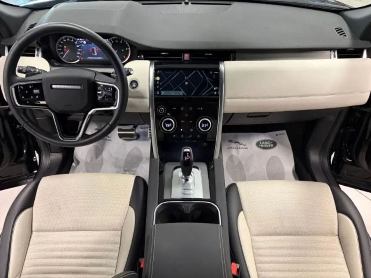 Land Rover Discovery Sport usata a Cuneo (9)